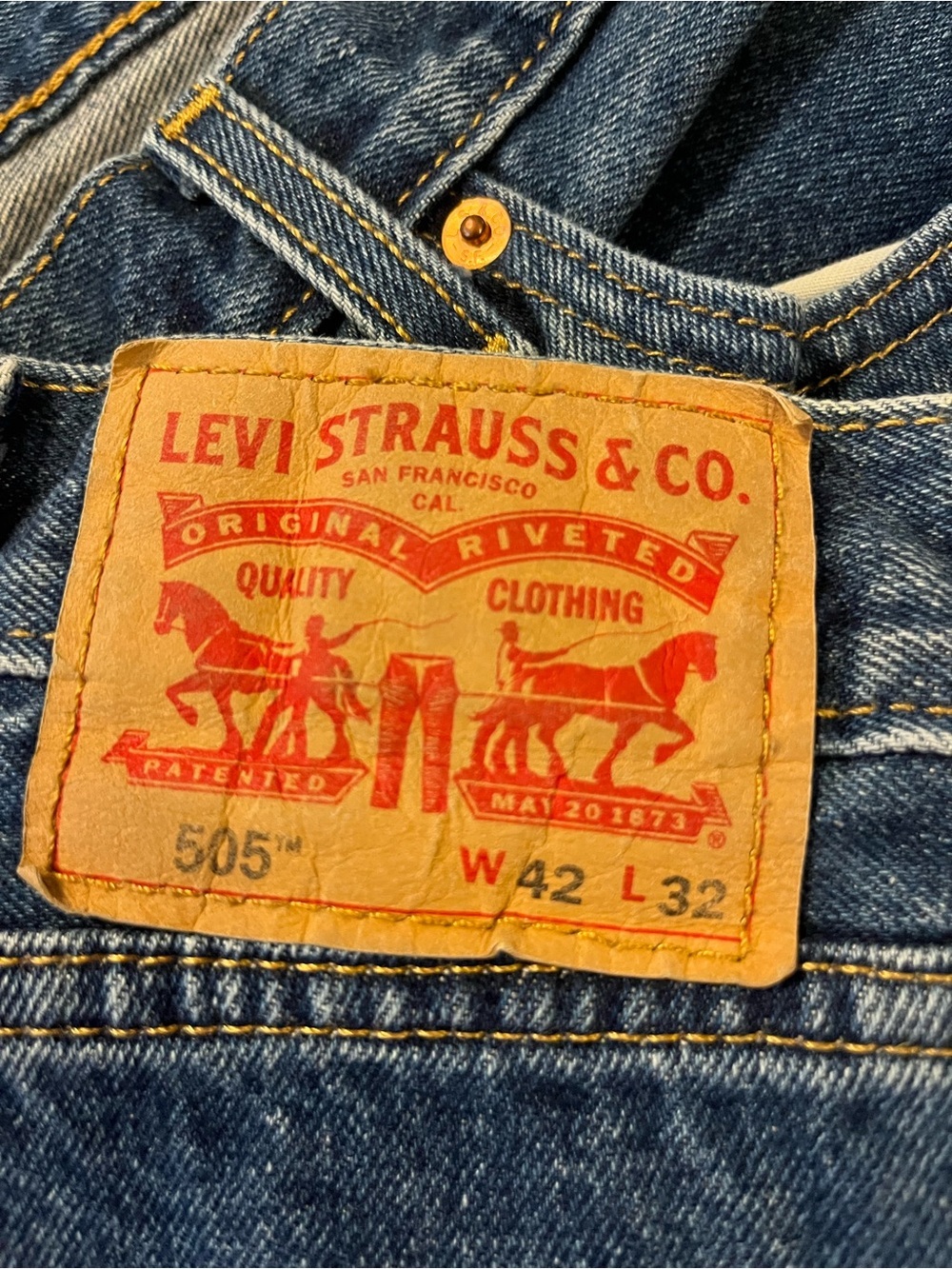 Levi's 505 Regular Fit Straight Leg Jeans Mens W42 L32 Medium Dark Wash Cotton - Picture 8 of 11